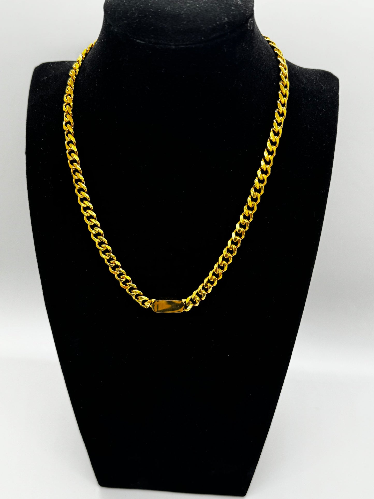 Small Cuban Necklace