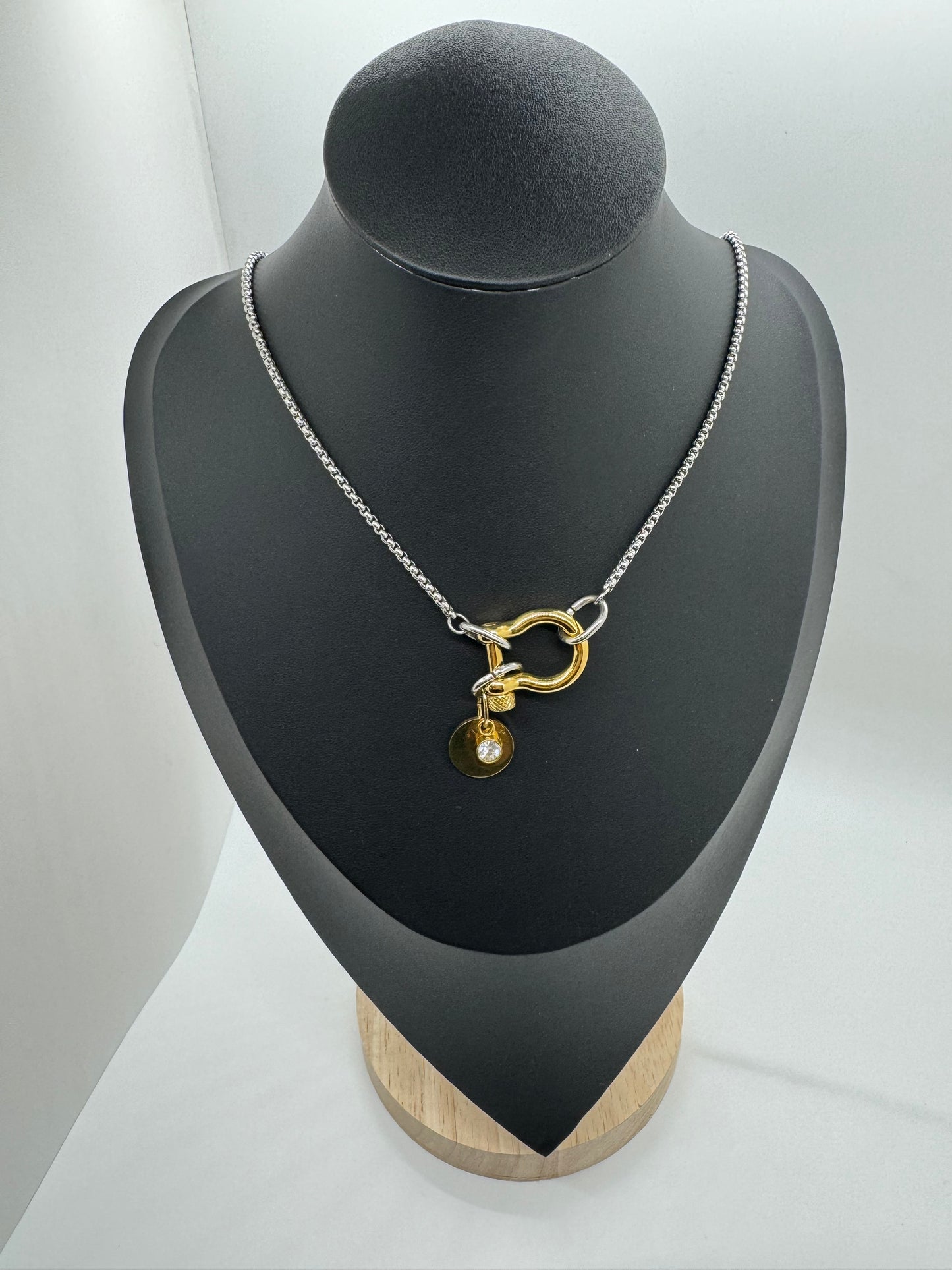 Herradura Necklace