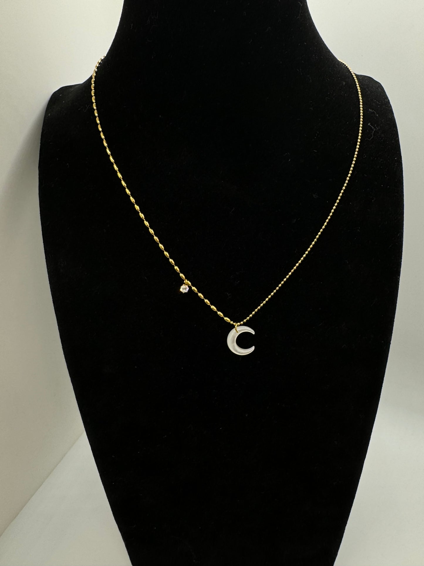 Alair Necklace