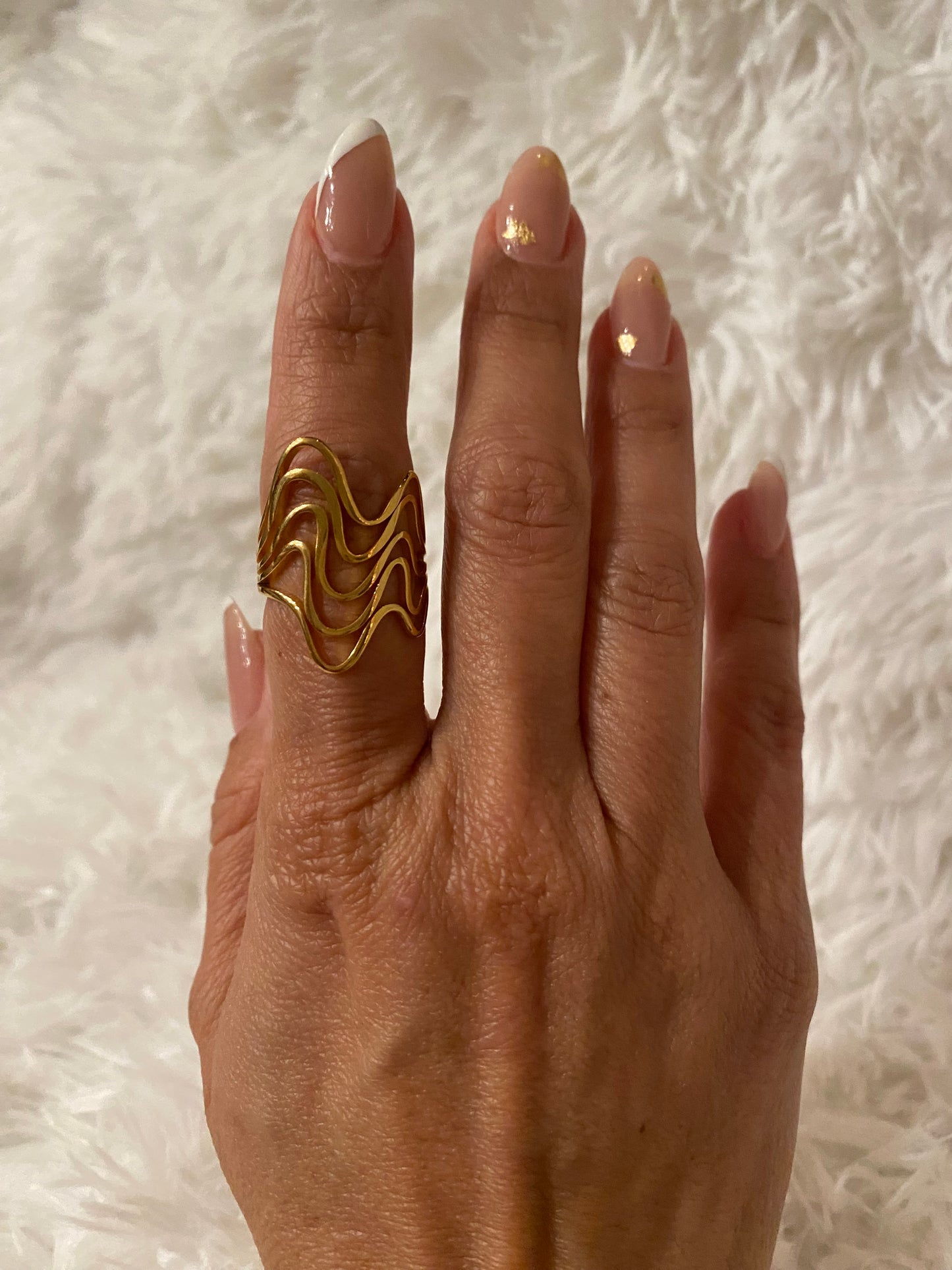 Waves Ring