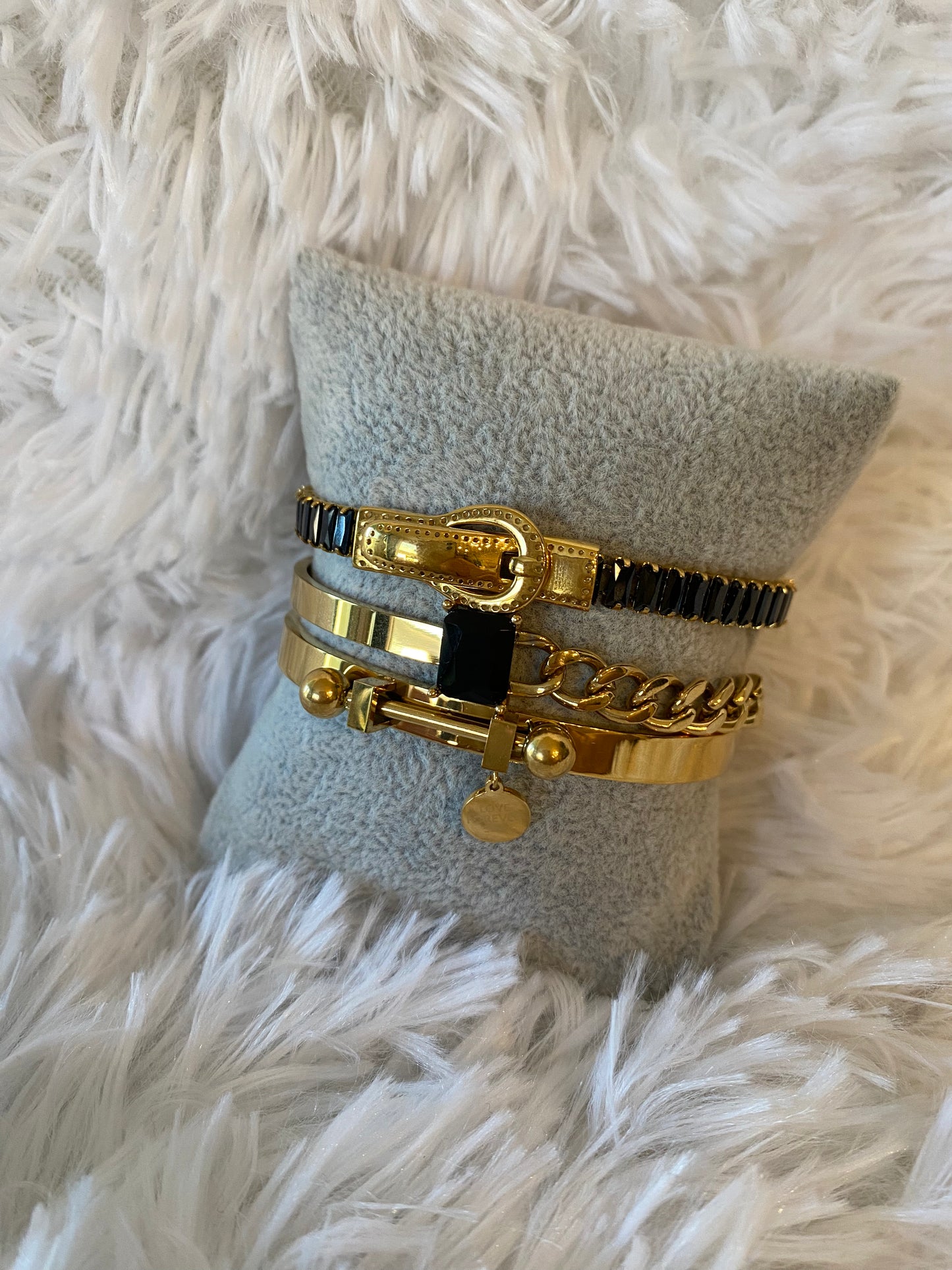 Stay Strong Black & Gold Bracelet