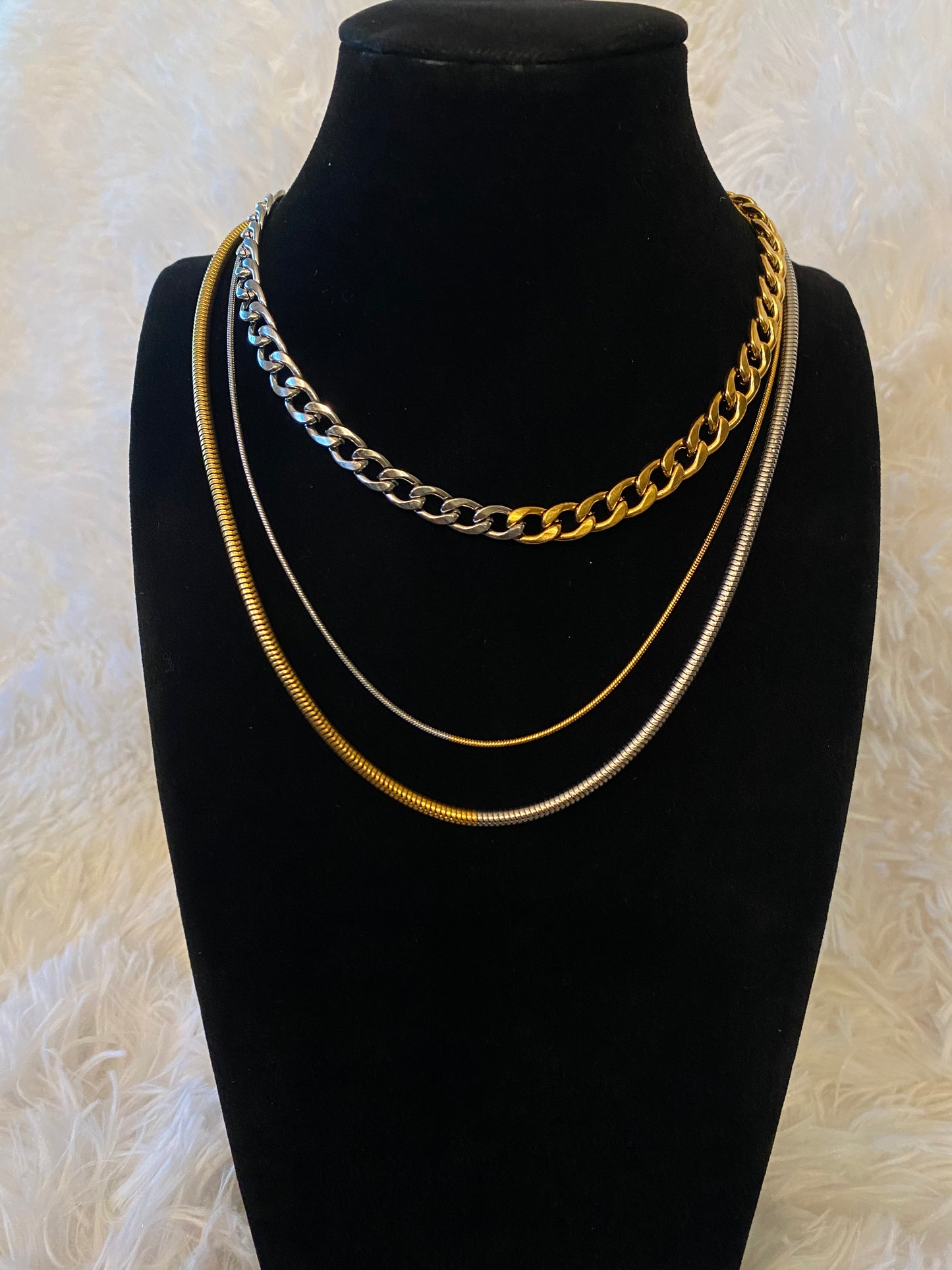 Two Tone Medium Necklace