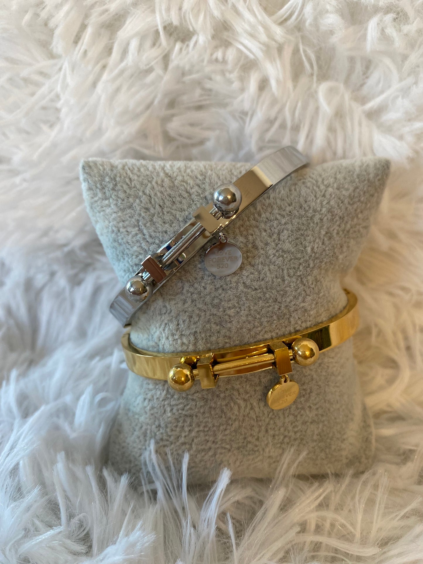 Stay Strong Luxury Bangle